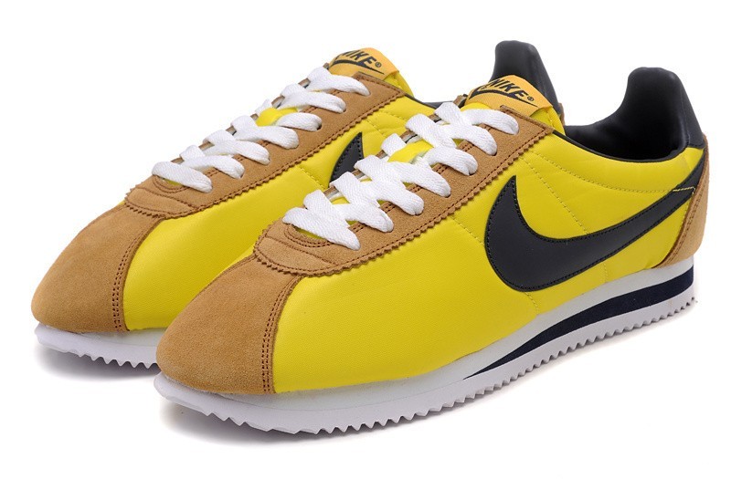 nike cortez amarillo