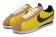 las zapatillas de deporte Nike Classic Cortez Nylon amarillo de color caqui negros para hombre