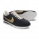 zapatillas de deporte gris Nike Classic Cortez Yots Suede Vintage oscuro para hombre de oro